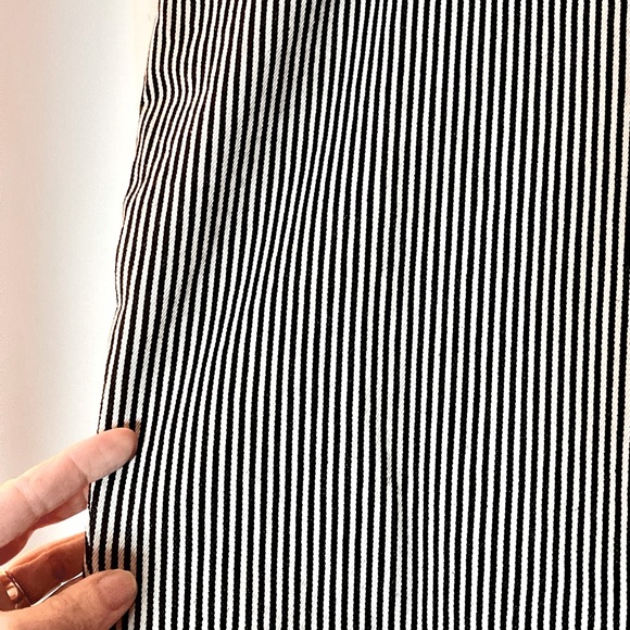 Capris BNWT Striped size 16P St Johns Bay Black and Grey plus size New slender - Picture 4 of 6